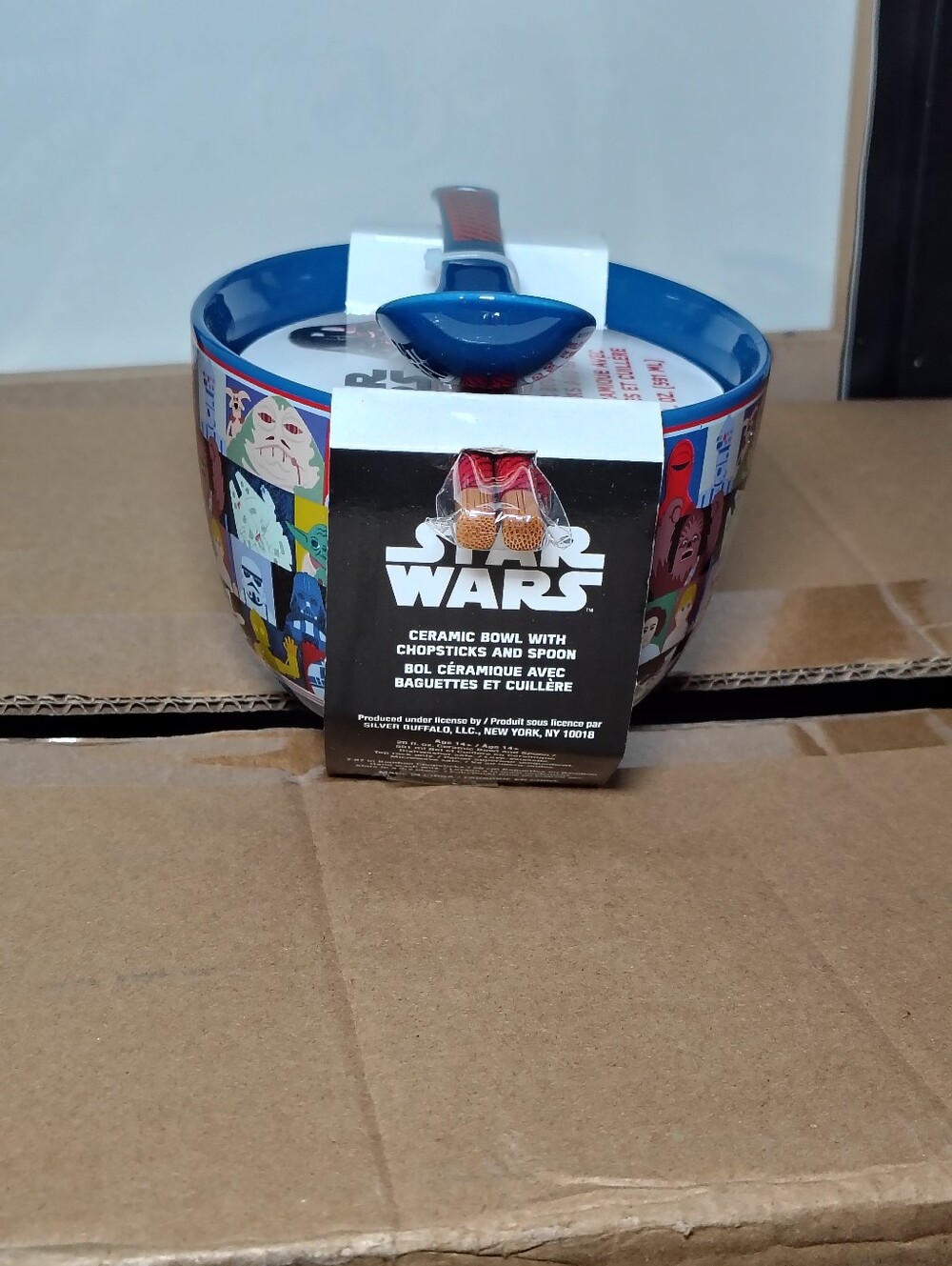 Star Wars Ceramic Ramen Bowl Set with Chopsticks & Spoon - 20 oz